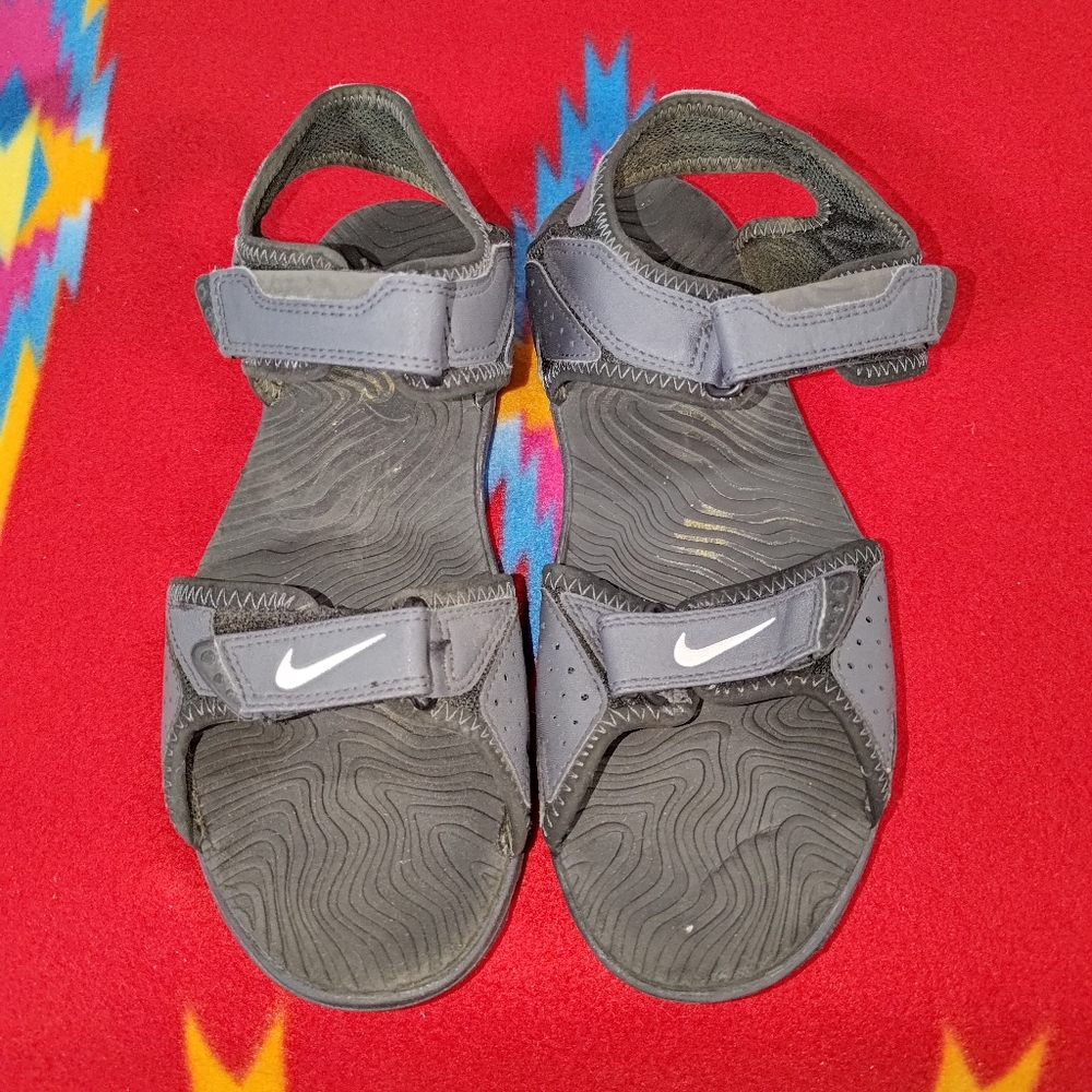 Nike Adjustable Strap Sandals US Boys Size 6Y